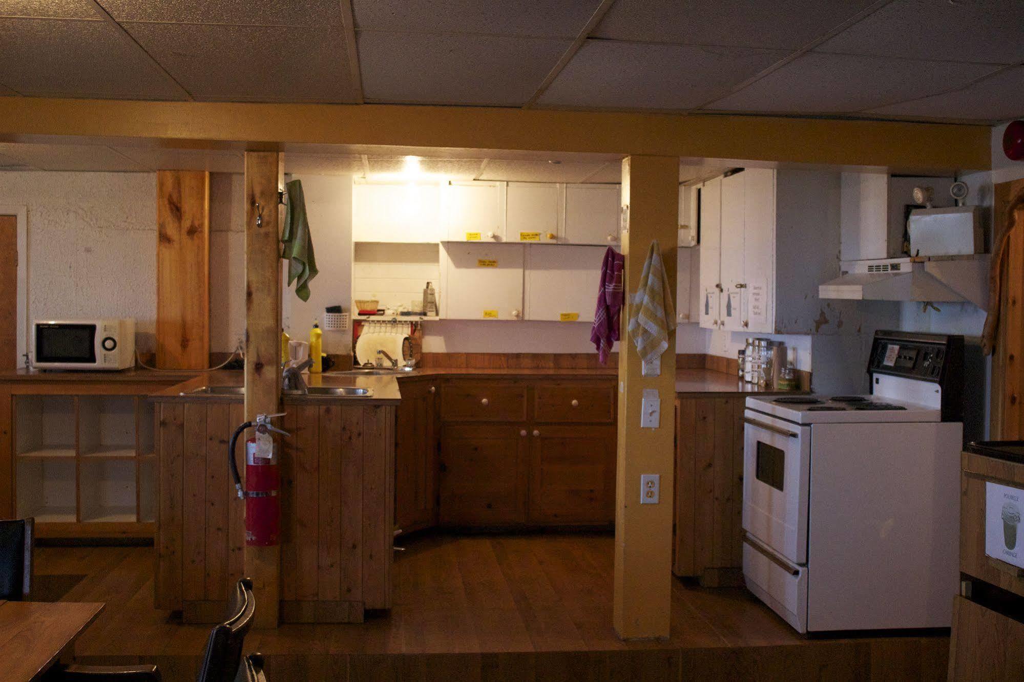 Auberge Internationale Forillon Gaspé Esterno foto
